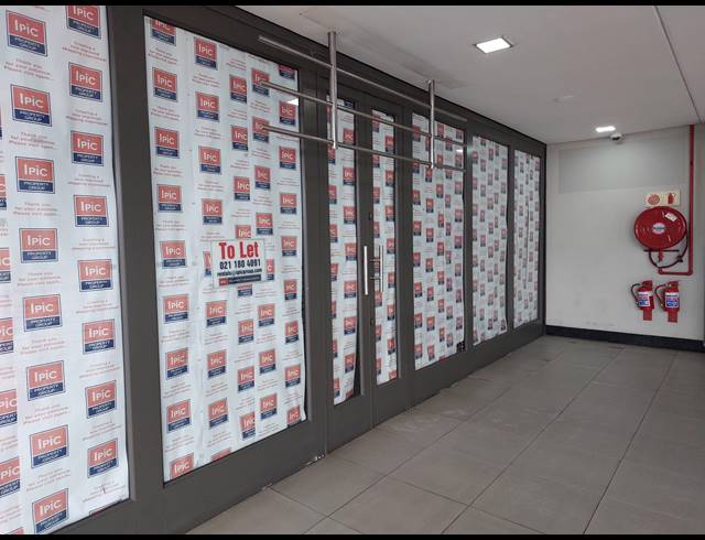 93M² RETAIL TO LET IN KUILS RIVER SOUTH